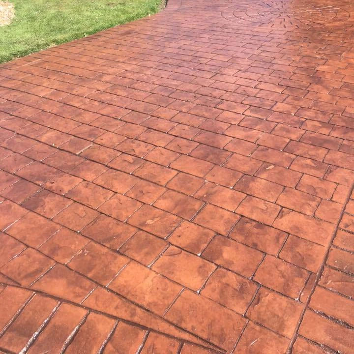 Swiss Seal Block Paving Sealer Terracotta: 25 L jug of patio and driveway sealers for block paving